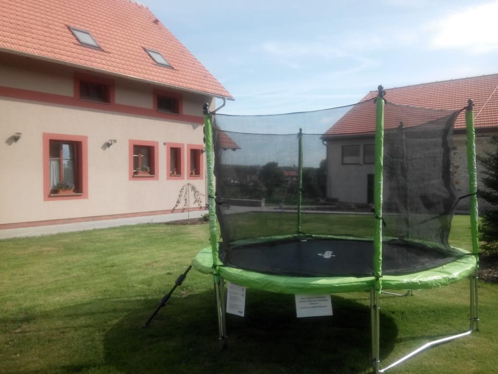 Agropenzion U Bartousku Malikovice Luaran gambar